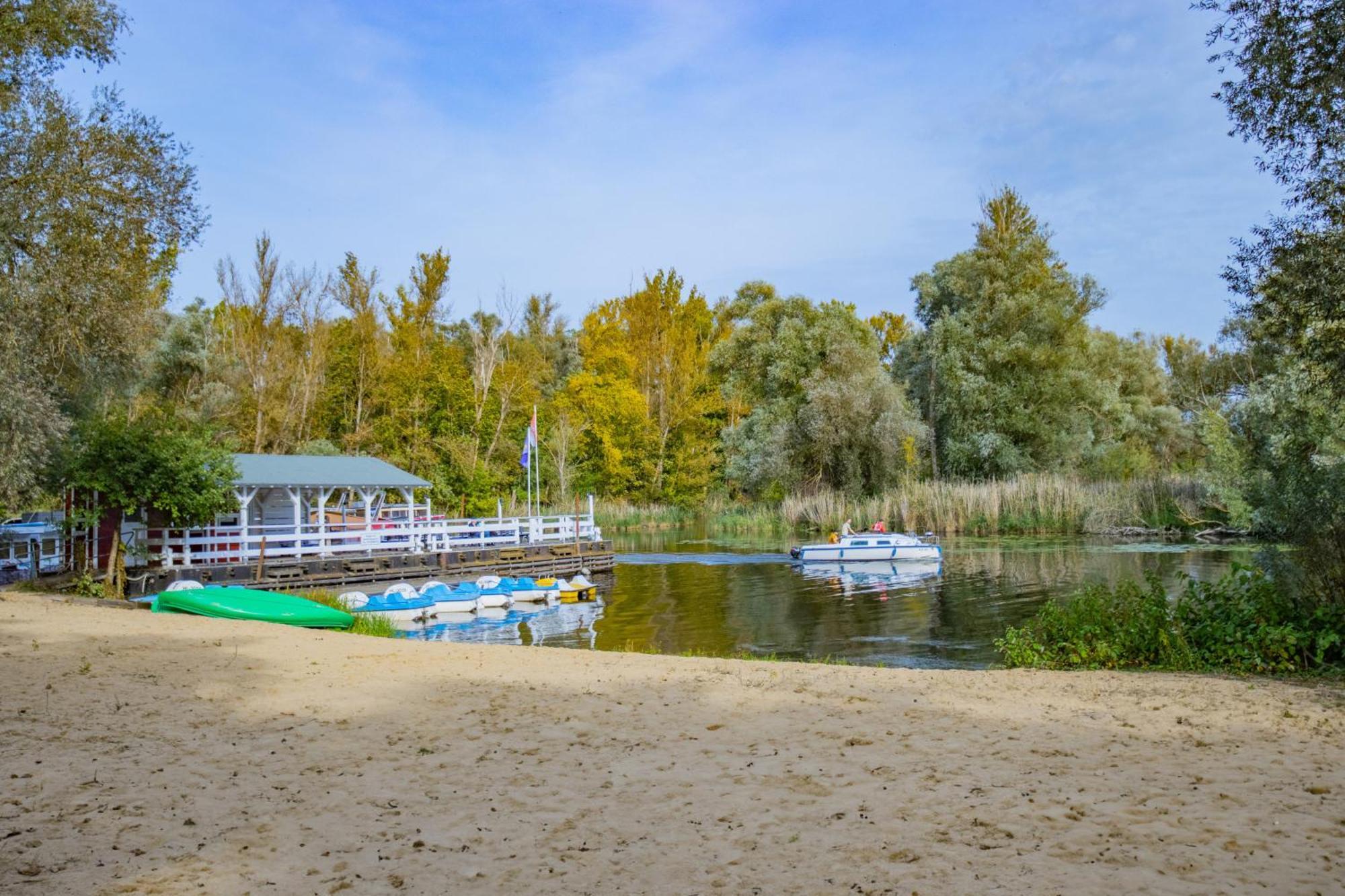 Seehotel Brandenburg An Der Havel Brielow Esterno foto