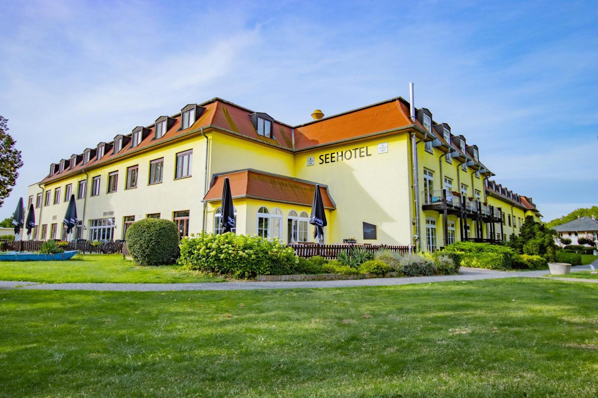 Seehotel Brandenburg An Der Havel Brielow Esterno foto