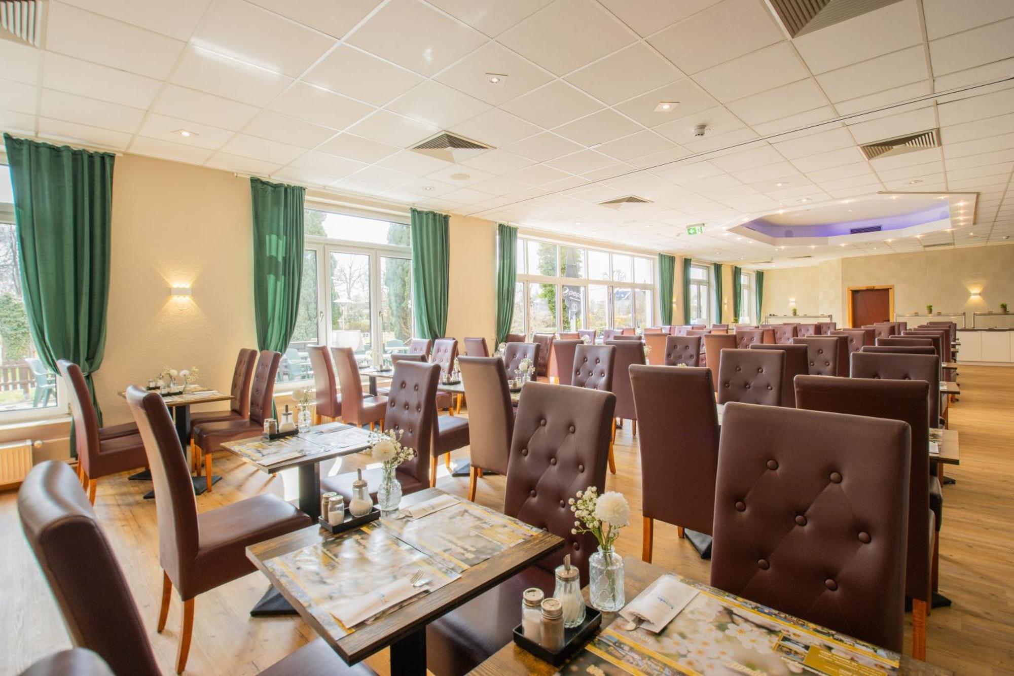 Seehotel Brandenburg An Der Havel Brielow Esterno foto